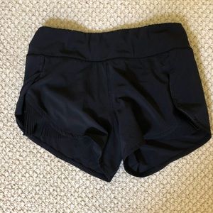 Lululemon shorts size 2